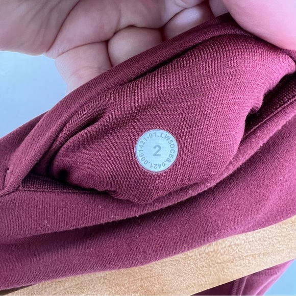 LULULEMON Mulled Wine Align High Rise Leggings 25” - Picture 5 of 7